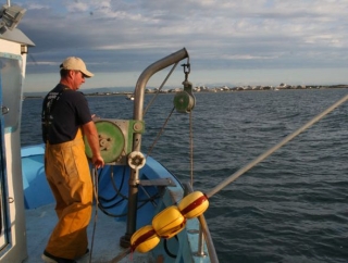  Pescador en el barco